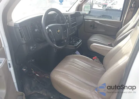 2015 Chevrolet Express 2500 Work Van from USA, damaged, VIN 1GCWGFCF7F1184218